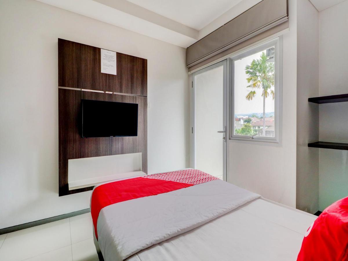 Oyo 90563 Socialite Dago Asri Hotel Bandung
